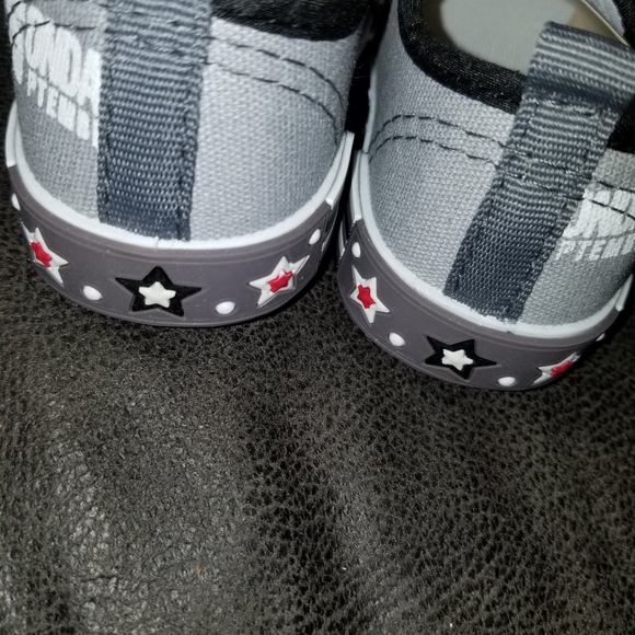 Chulis Gray Ruby Monkey Sneaker 5 - Picture 7 of 9